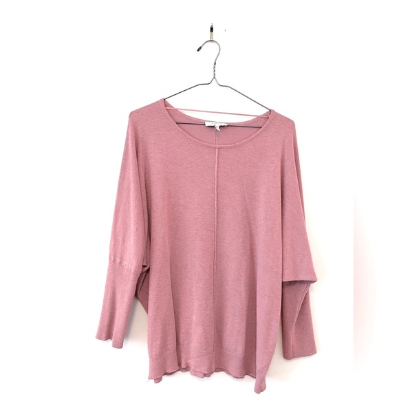 b. young Tops - 🩷b. young Batwing Top